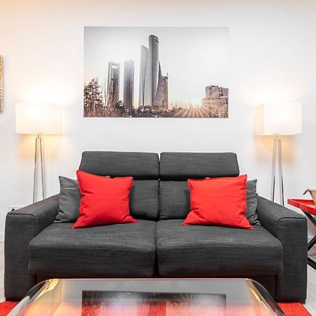 Madrid Rio Apartment Exterior photo