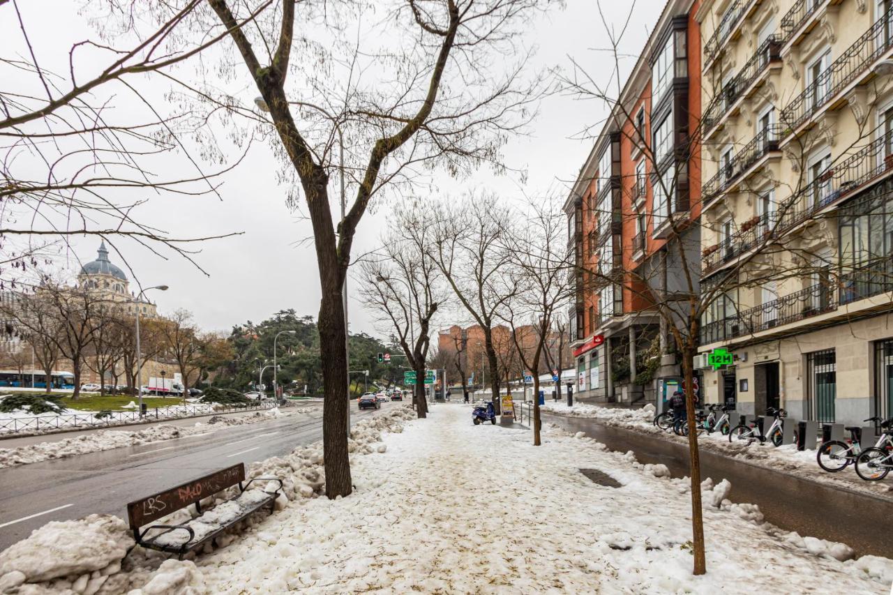 Madrid Rio Apartment Exterior photo