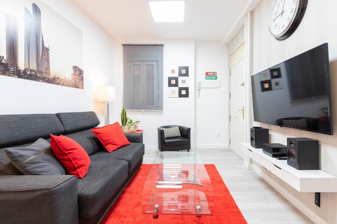 Madrid Rio Apartment Exterior photo